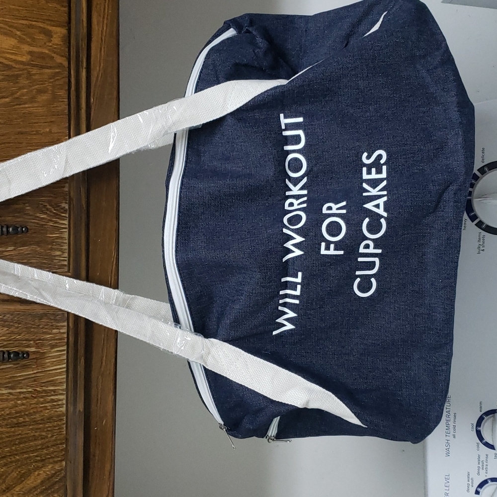 Gym Bag - Picture 2 of 6
